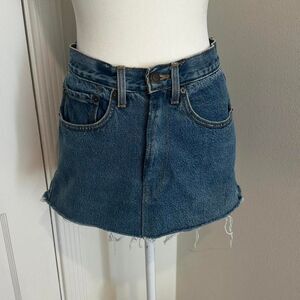 Levi's high waisted distressed mini skirt